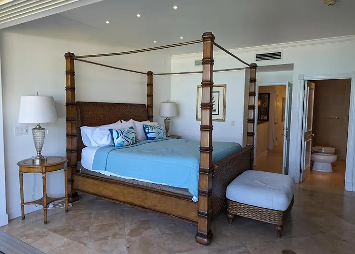 Villa Renaissance Grace Bay