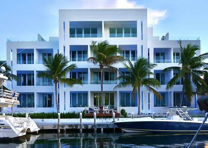 Zenza Boutique Hotel Turtle Cove