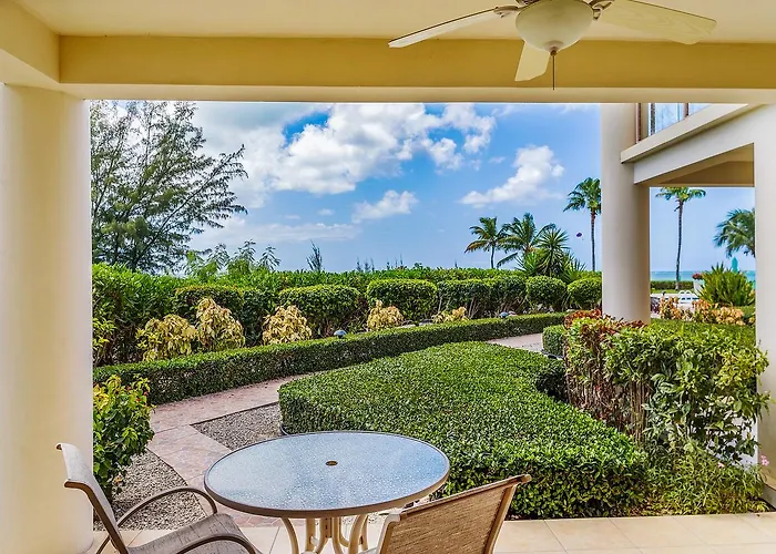 Coral Gardens On Grace Bay Hotel